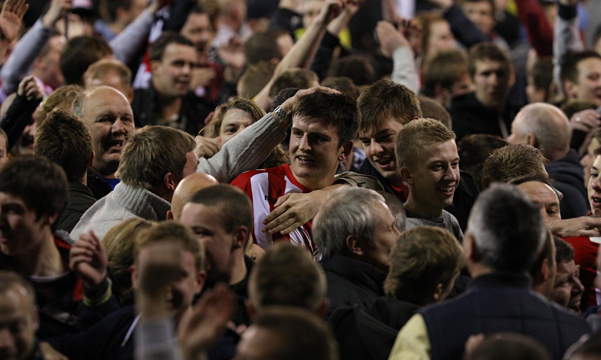 4球，米兰是欧冠改制后开场第1分钟进球最多的球队.